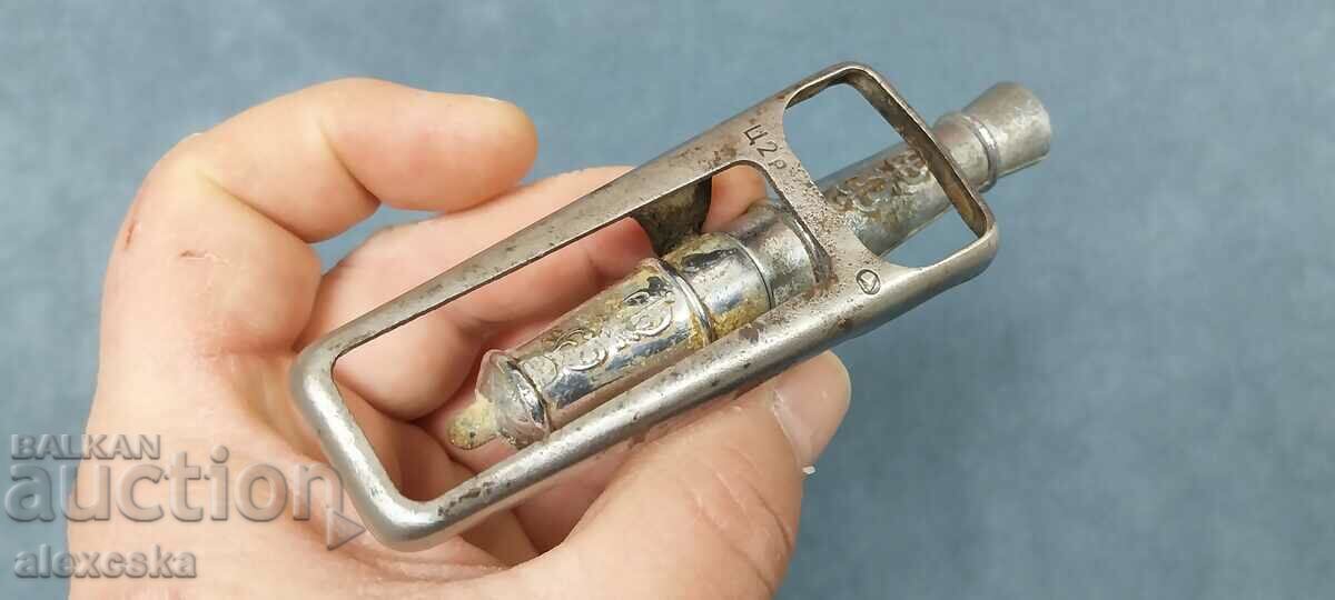 Παράδοση Old Opener - "Cannon" Παράδοση Old Opener - "Cannon"