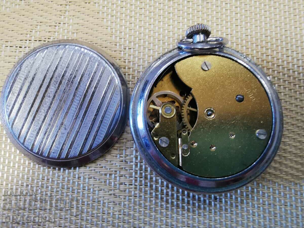 UMF,RUHLA,SATURN with price 20.00 BGN | € 10.23