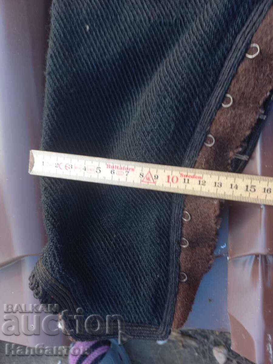 Delivery of OLD POTURS POTUR COSTUMES Delivery of OLD POTURS POTUR COSTUMES