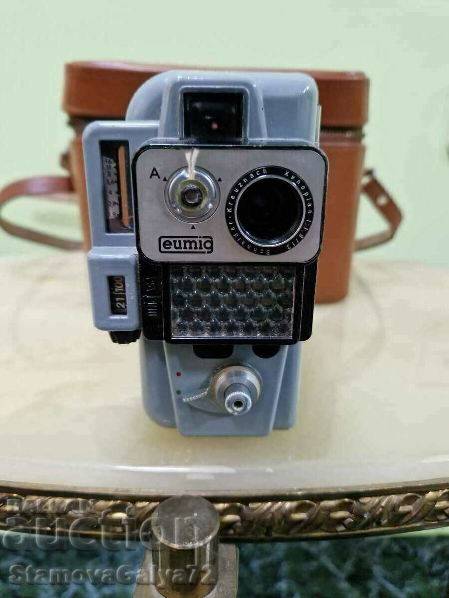 Vechi aparat de fotografiat antic de colecție cu preț 166.00 BGN | € 84.87