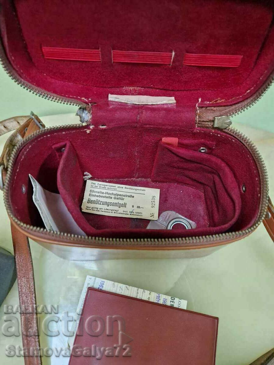 Vechi aparat de fotografiat antic de colecție - 7