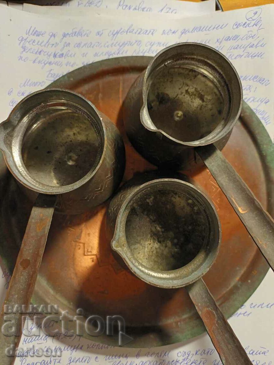 Set vechi de cafea din cupru cu 3 cesti