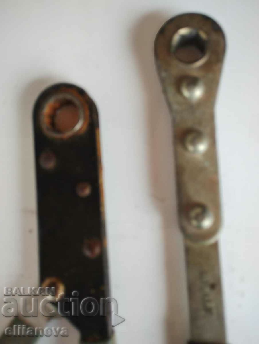 Tools keys with price 10.00 BGN | € 5.11