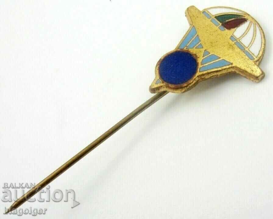 Delivery of ATHLETE PARACHUTIST-NRB-RARE SIGN-EMAIL Delivery of ATHLETE PARACHUTIST-NRB-RARE SIGN-EMAIL