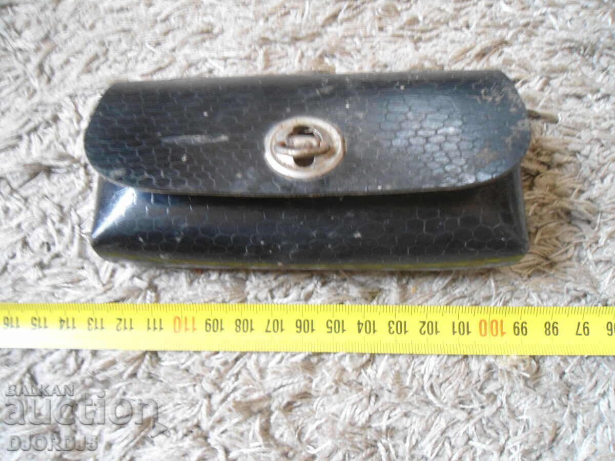 Old leather bag - 6 Old leather bag - 6