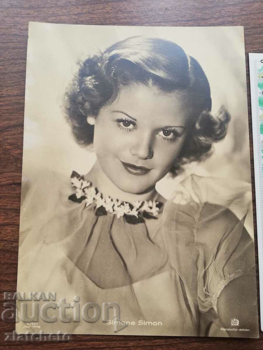 Old photo Kingdom of Bulgaria - artists Simone Simon with price 25.00 BGN | € 12.78 Old photo Kingdom of Bulgaria - artists Simone Simon with price 25.00 BGN | € 12.78