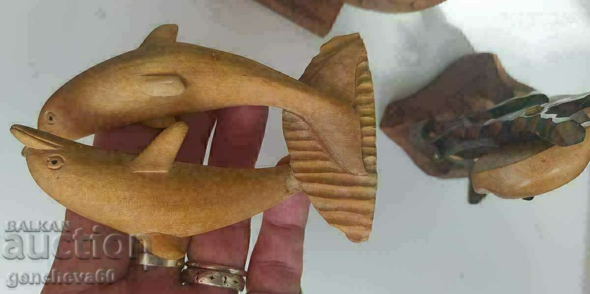 Delivery of Lot of carved wooden fish figures for decoration Delivery of Lot of carved wooden fish figures for decoration