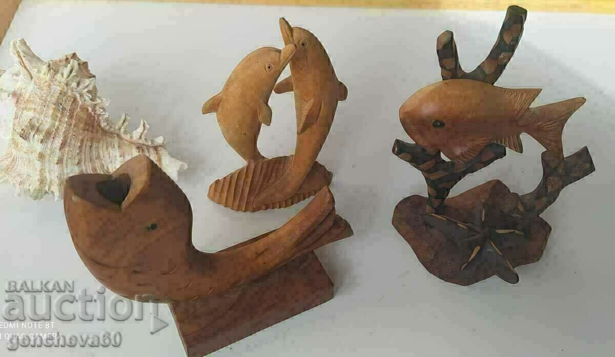 Lot of carved wooden fish figures for decoration - 6 Lot of carved wooden fish figures for decoration - 6