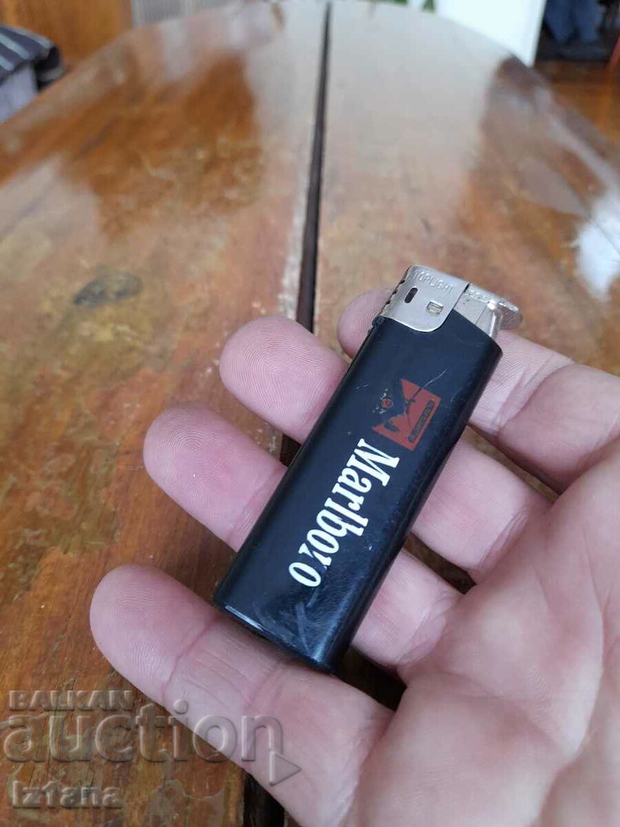 An old Marlboro lighter with price 15.00 BGN | € 7.67 An old Marlboro lighter with price 15.00 BGN | € 7.67