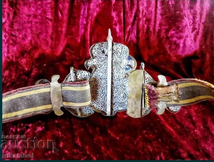 Delivery of Unique silver filigree belt buckles