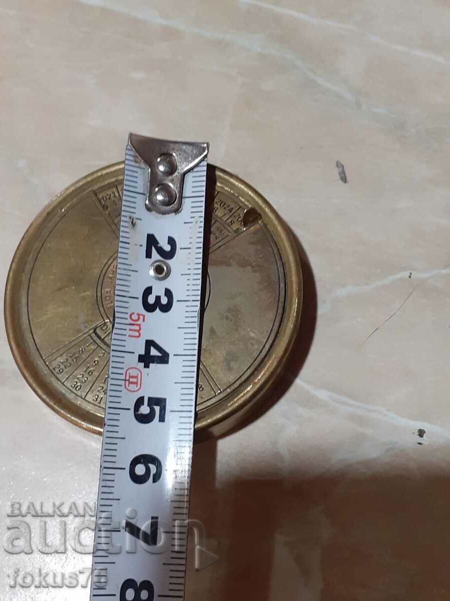 Calendar vechi din bronz - 7 Calendar vechi din bronz - 7