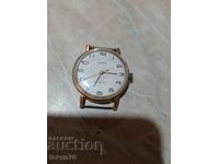 Παλιό ρωσικό ρολόι Zarya με επιχρυσωμένο AU 10