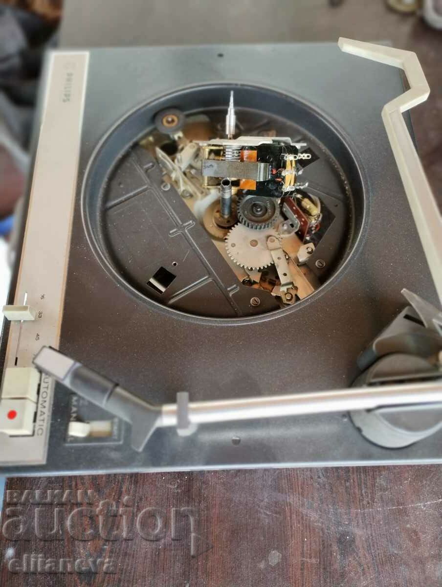 Auction Philips turntable for parts Auction Philips turntable for parts