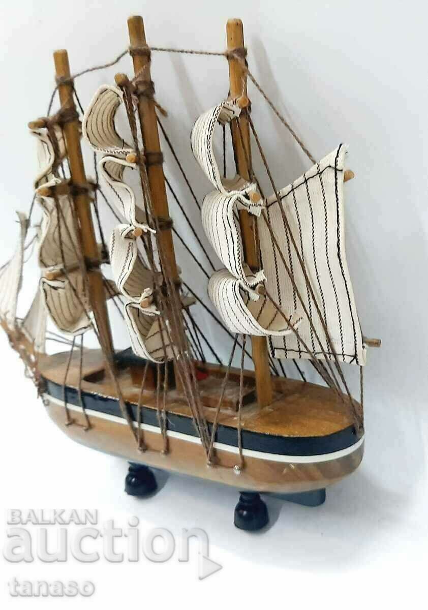 Delivery of Sailing ship model (13.3) Delivery of Sailing ship model (13.3)