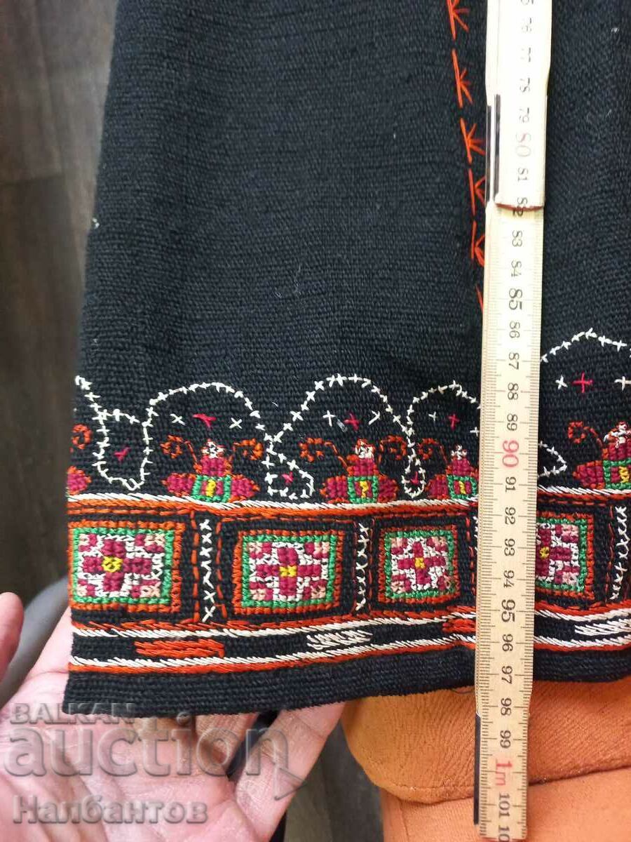 OLD SUKMAN SAYA COSTUME with price 450.00 BGN | € 230.08 OLD SUKMAN SAYA COSTUME with price 450.00 BGN | € 230.08