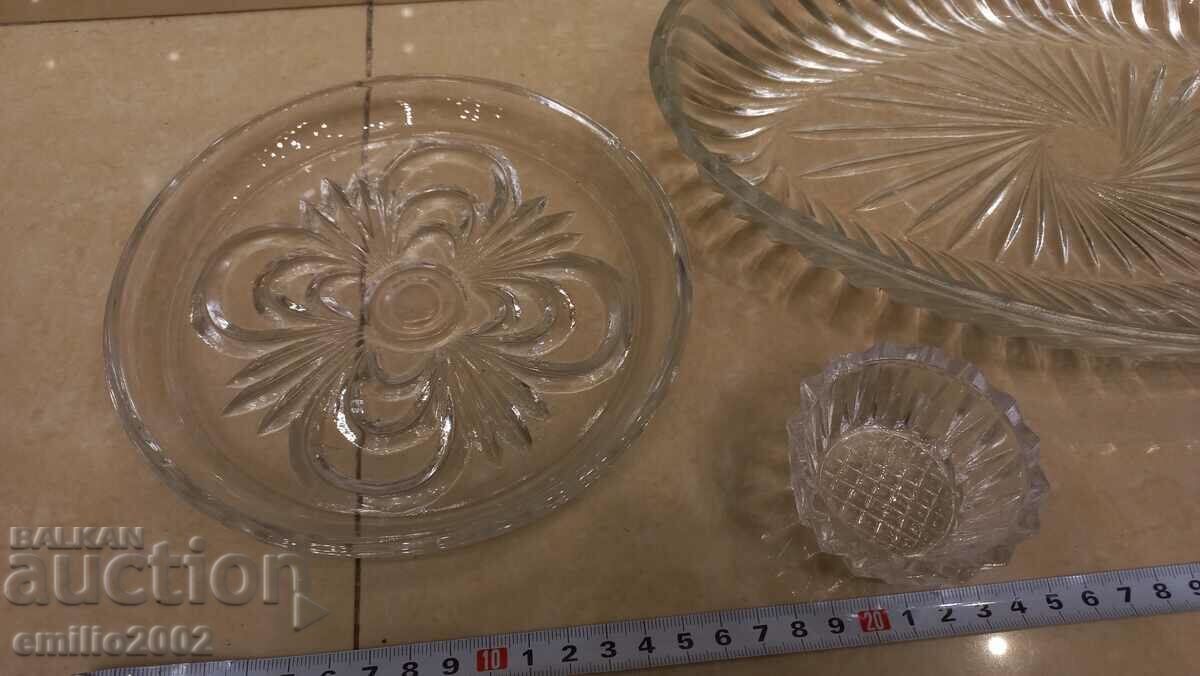 Auction  Glass trays retro social