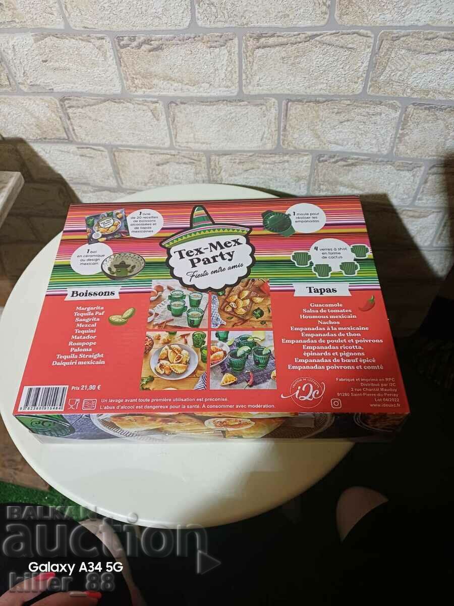 Auction Mexican party set Auction Mexican party set