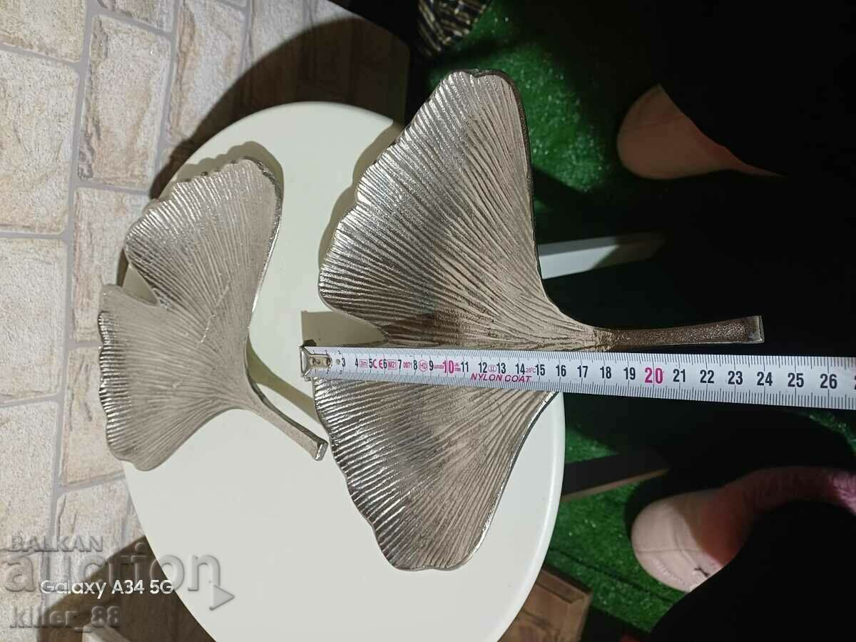 Metal fruit bowls from the Netherlands with price 20.00 BGN | € 10.23 Metal fruit bowls from the Netherlands with price 20.00 BGN | € 10.23