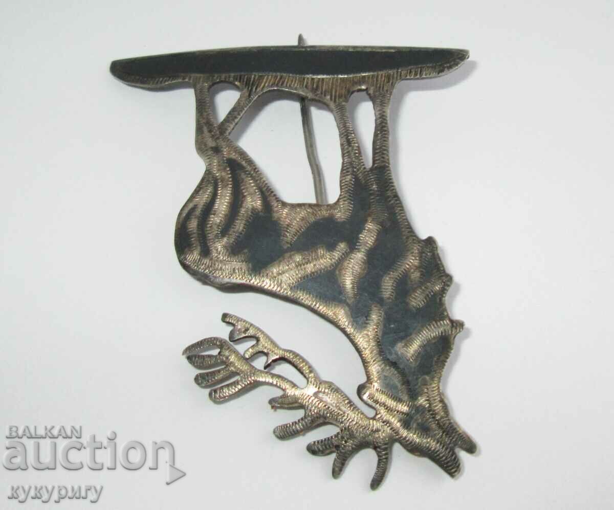 Delivery of Old Royal Silver Hunting Badge Deer Brooch Niello Delivery of Old Royal Silver Hunting Badge Deer Brooch Niello
