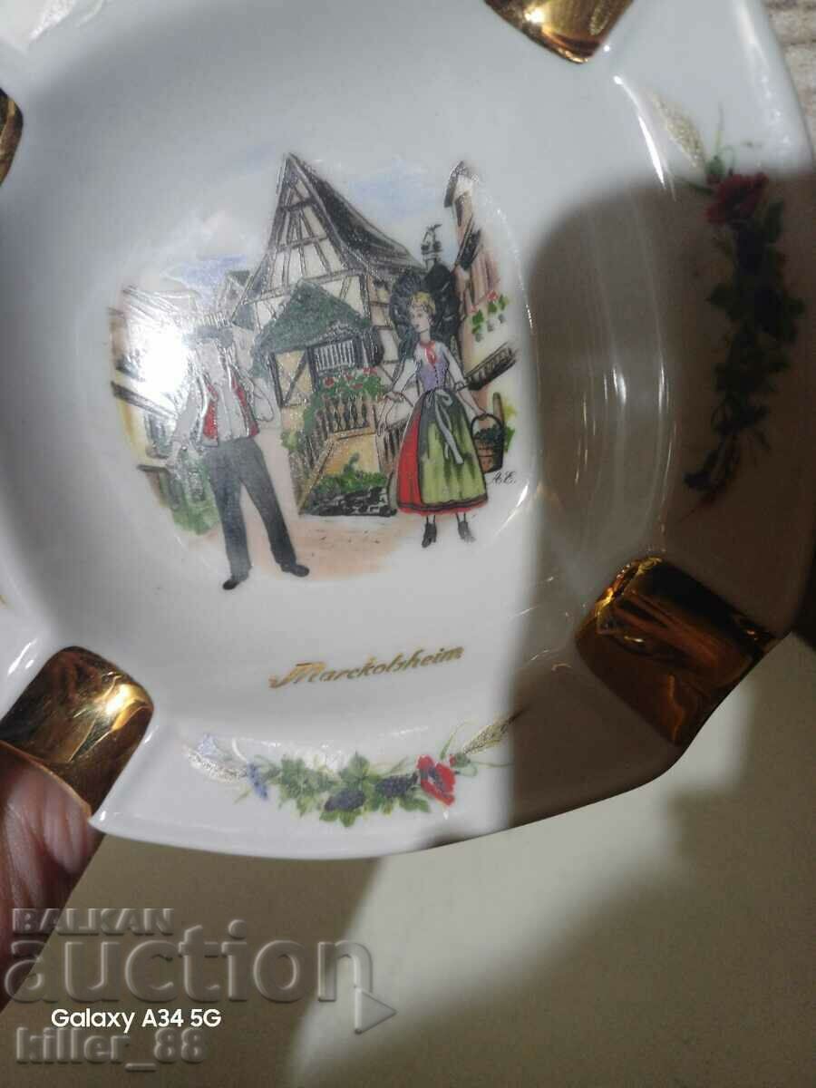 Delivery of Porcelain ashtray Delivery of Porcelain ashtray