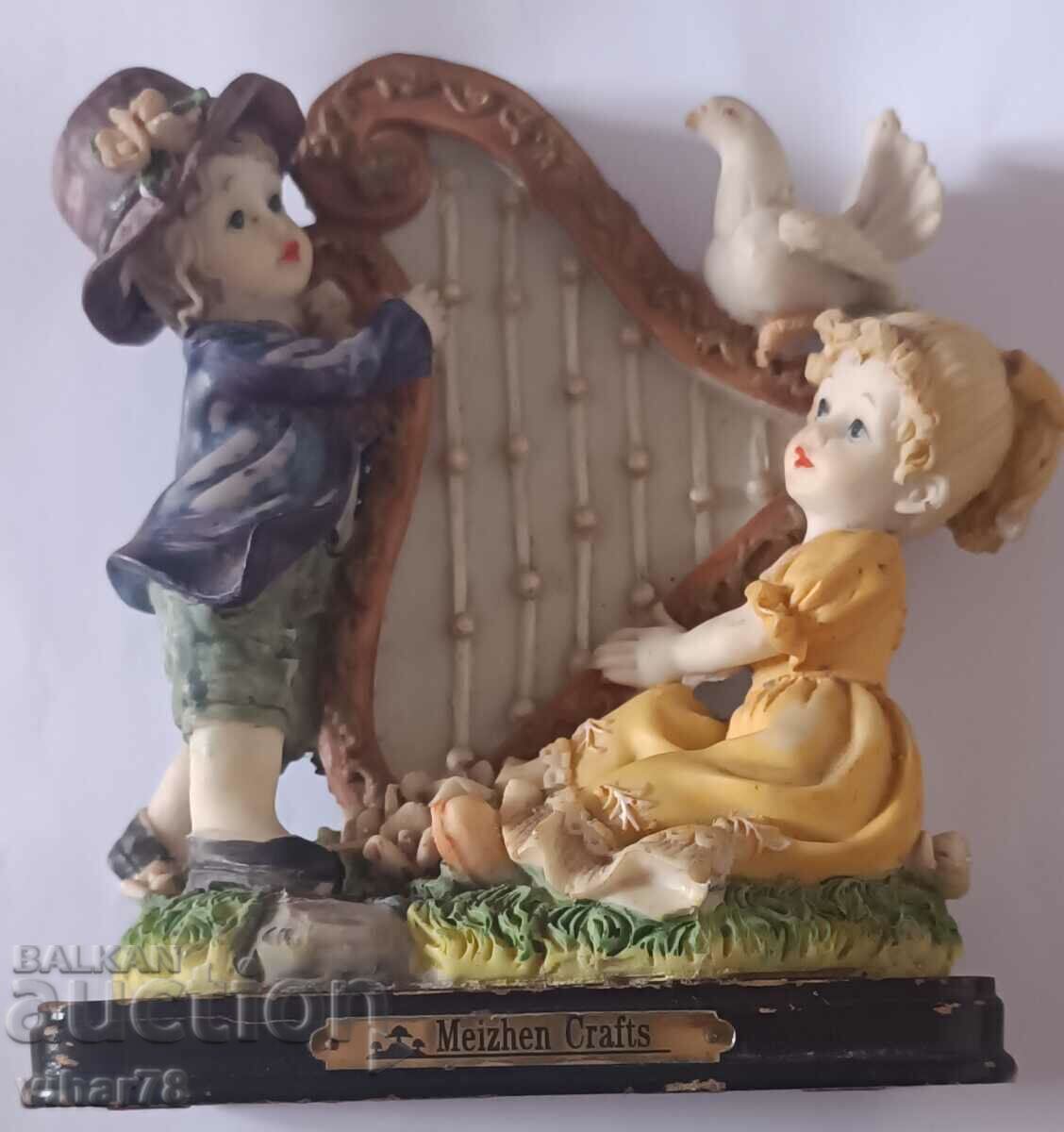 figure with price € 59.99 | 117.33 BGN