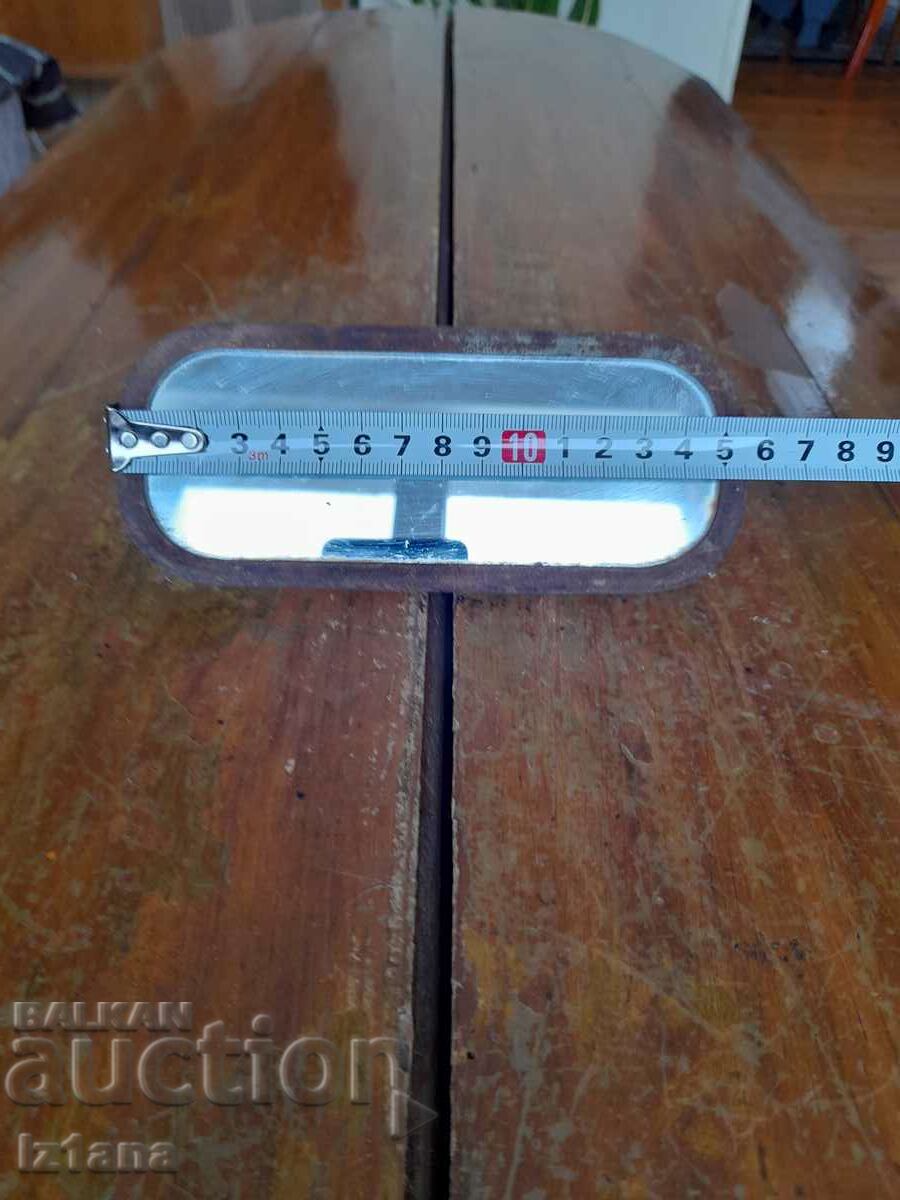 Old car mirror with price 10.00 BGN | € 5.11 Old car mirror with price 10.00 BGN | € 5.11