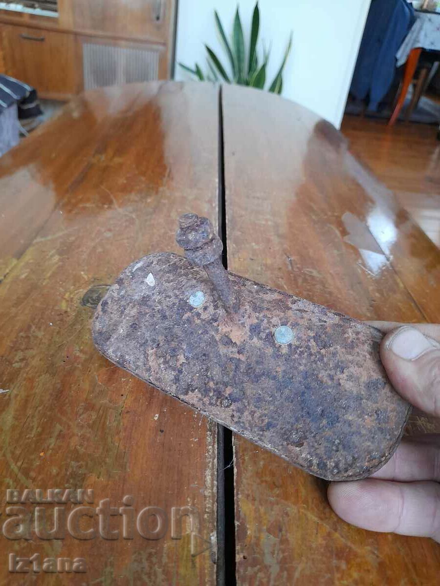 Delivery of Old car mirror Delivery of Old car mirror