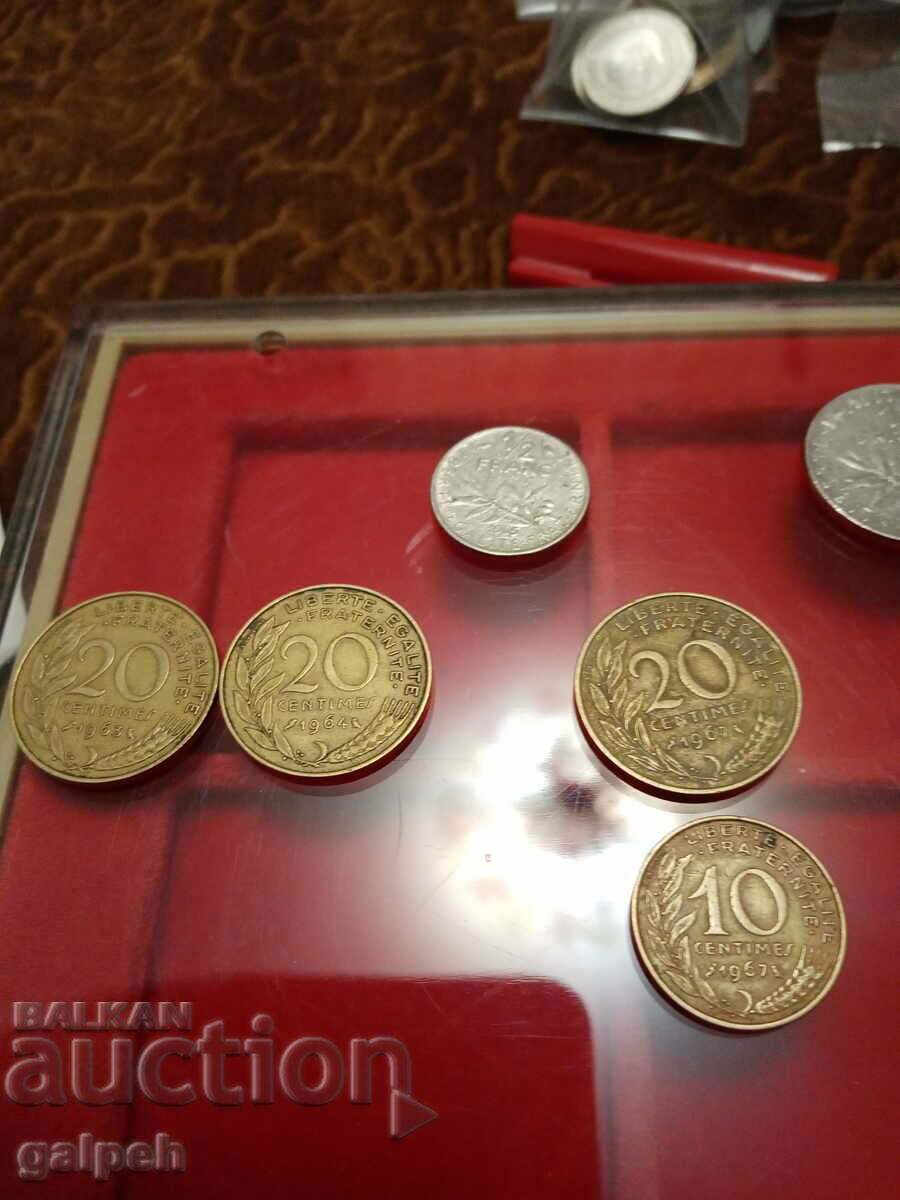 LOT FRANCE - 15 pcs. - BGN 2.25 with price 2.25 BGN | € 1.15 LOT FRANCE - 15 pcs. - BGN 2.25 with price 2.25 BGN | € 1.15