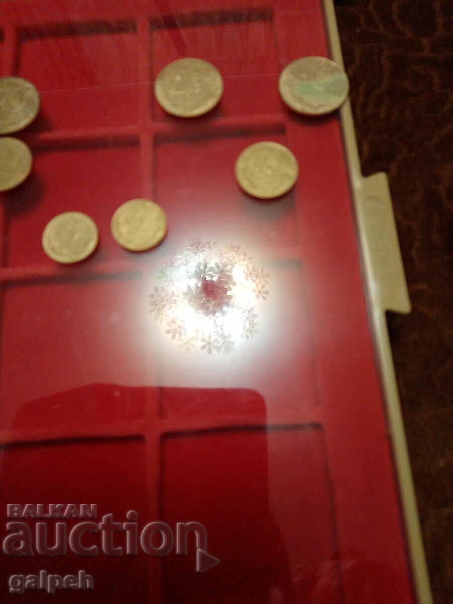 Delivery of LOT FRANCE - 15 pcs. - BGN 2.25 Delivery of LOT FRANCE - 15 pcs. - BGN 2.25