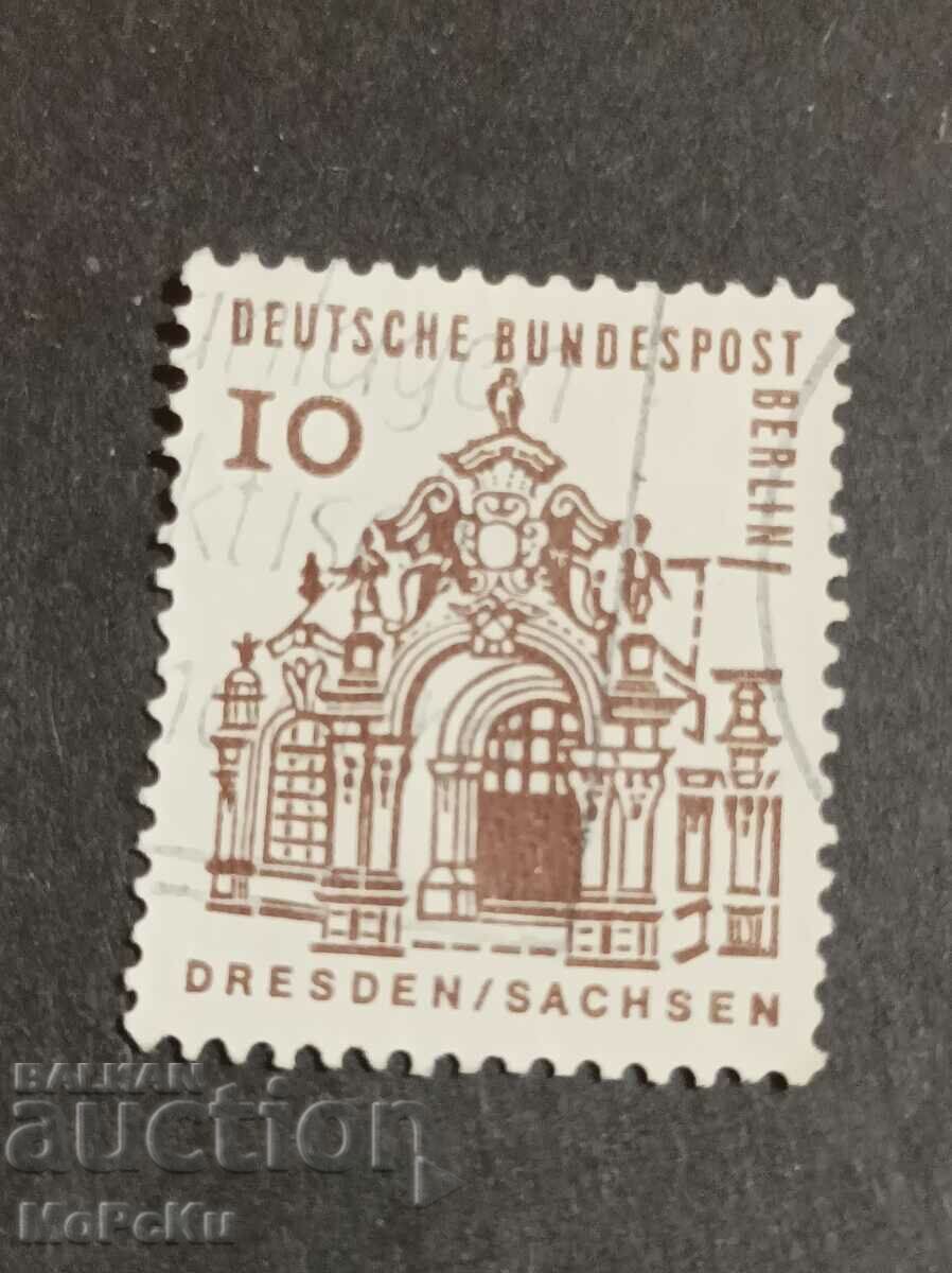 Post stamp