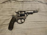 Revolver, pistol cu tobă de colecție. cernoba franceza
