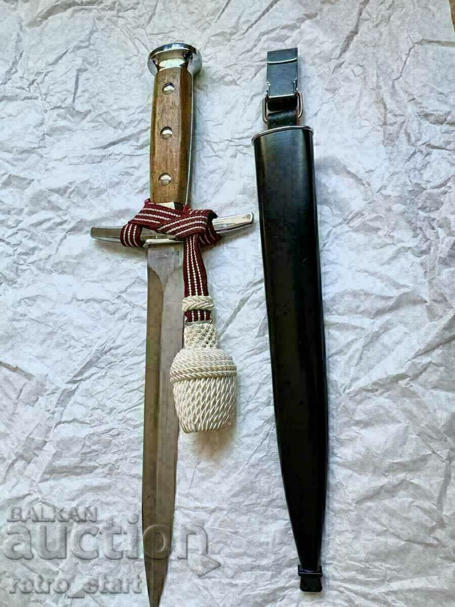 Swiss cortic, 1953. VIKTORIA