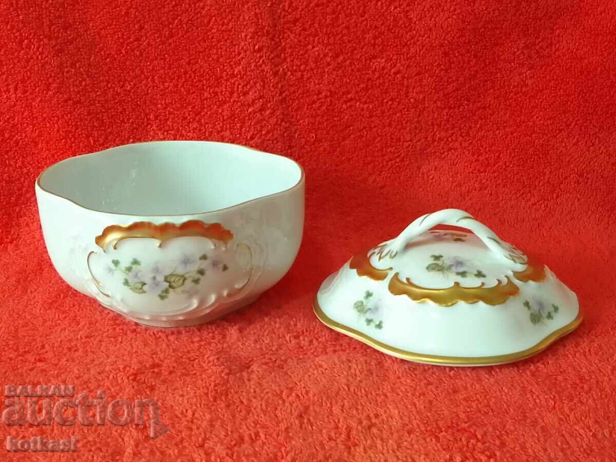 Delivery of Old porcelain jewelry box Gold plated Lindner Handmade Delivery of Old porcelain jewelry box Gold plated Lindner Handmade