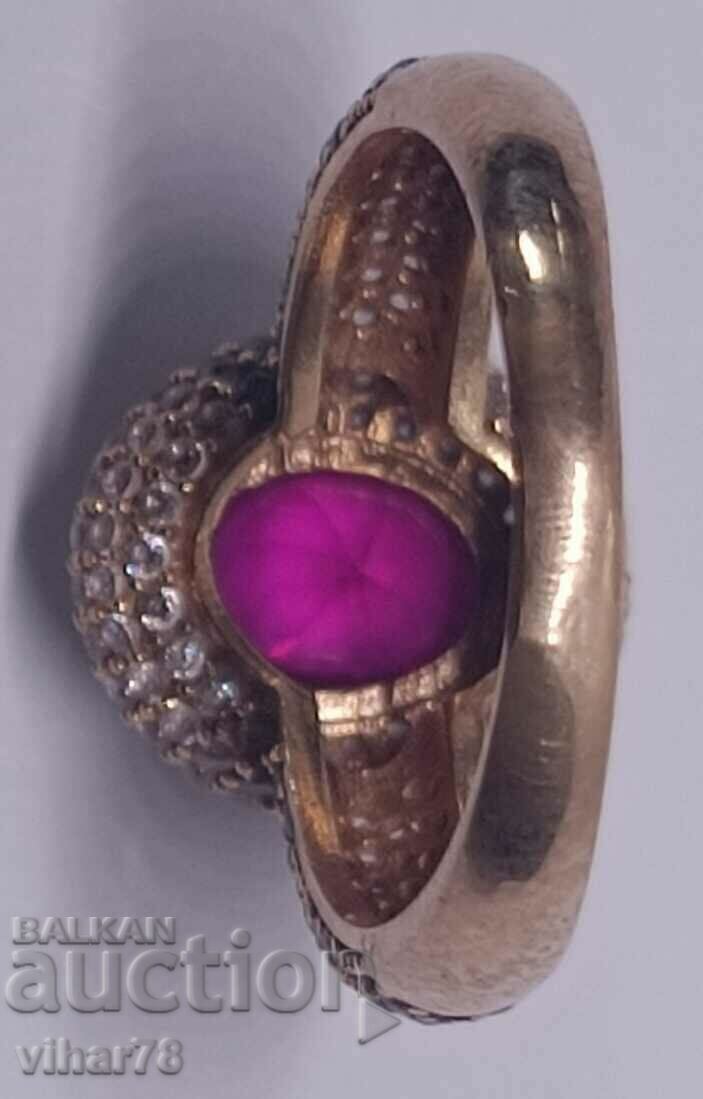 18K GOLD RING WITH RUBY - 7 18K GOLD RING WITH RUBY - 7