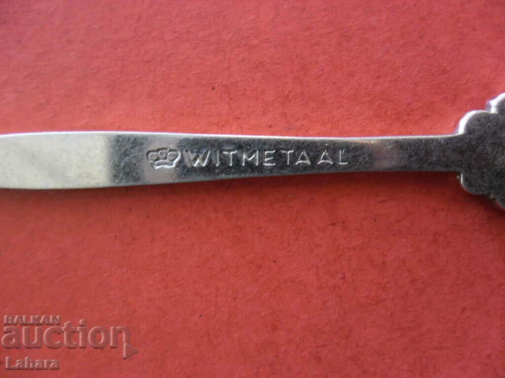 Auction  Souvenir spoon, collector's spoon