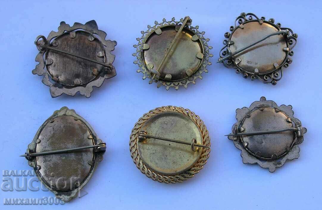 6 OLD GILT PHOTO BROOCHES. with price 120.00 BGN | € 61.36 6 OLD GILT PHOTO BROOCHES. with price 120.00 BGN | € 61.36