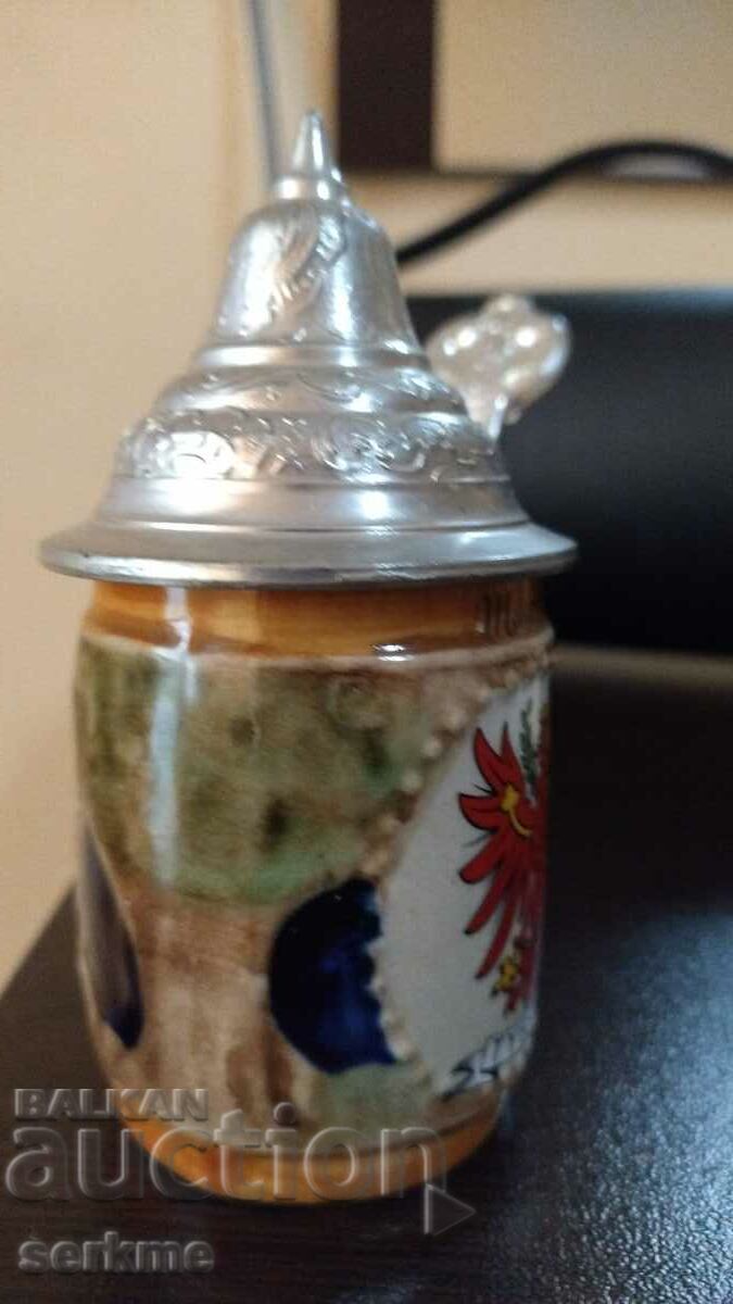 Халба сувенир с цена 10.00 лв. | € 5.11 Халба сувенир с цена 10.00 лв. | € 5.11