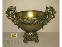 Baroque bowl vase with polyresin imitation bronze handles, excellent