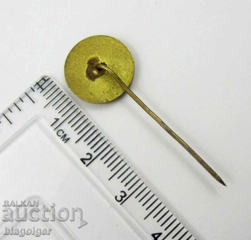 Auction N.R.Bulgaria-For peace-Old enamel badge Auction N.R.Bulgaria-For peace-Old enamel badge