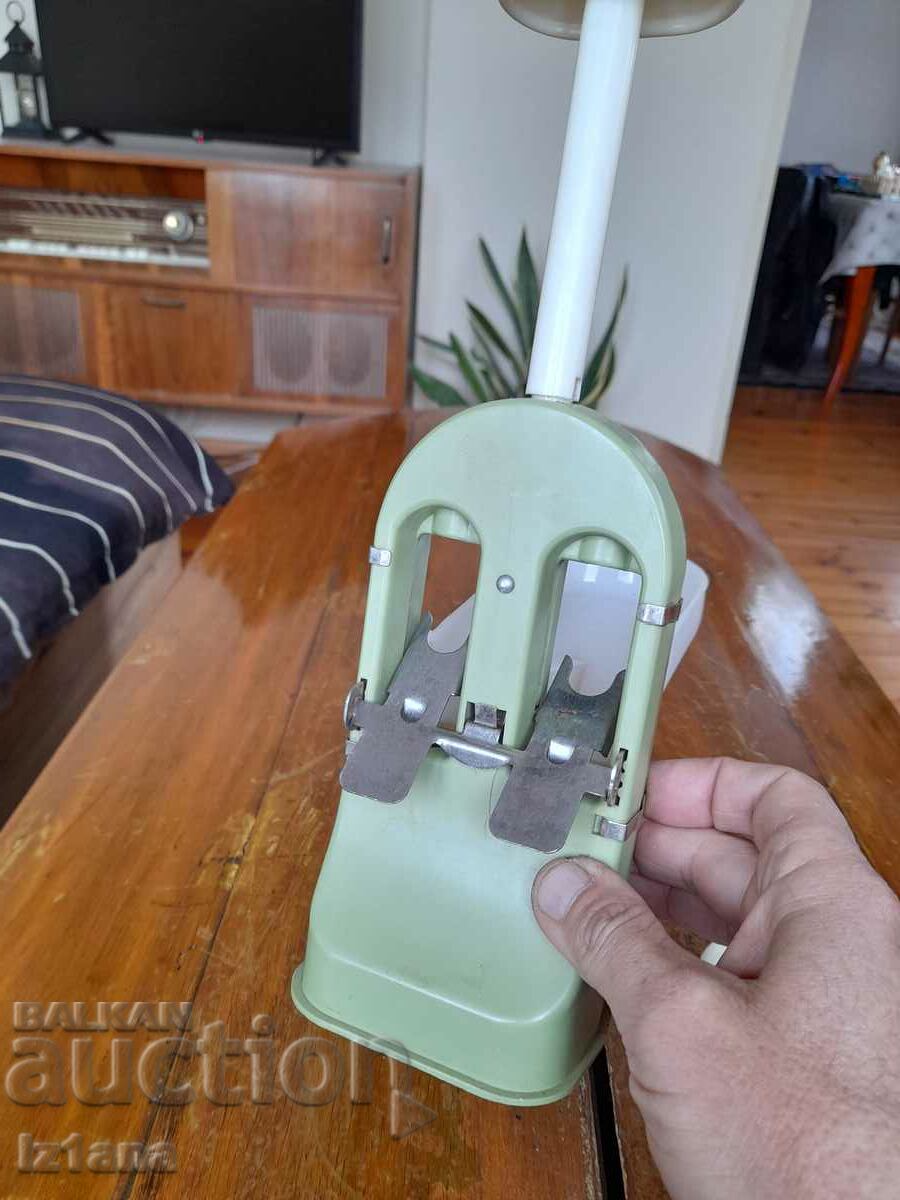 Delivery of An old device for extracting stones, a stone remover