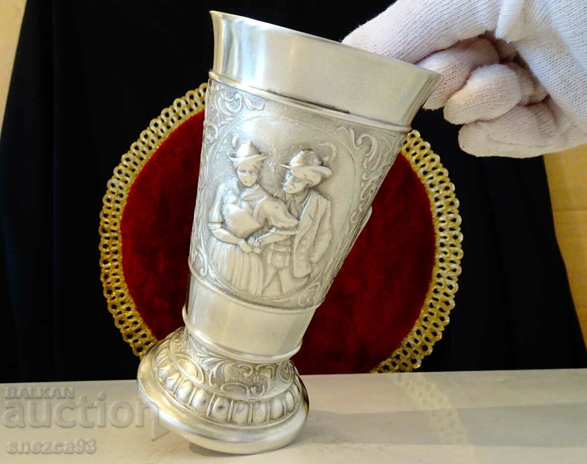 Delivery of Hunting mug, tankard, pewter cup with Deer, Roe deer, Hunter