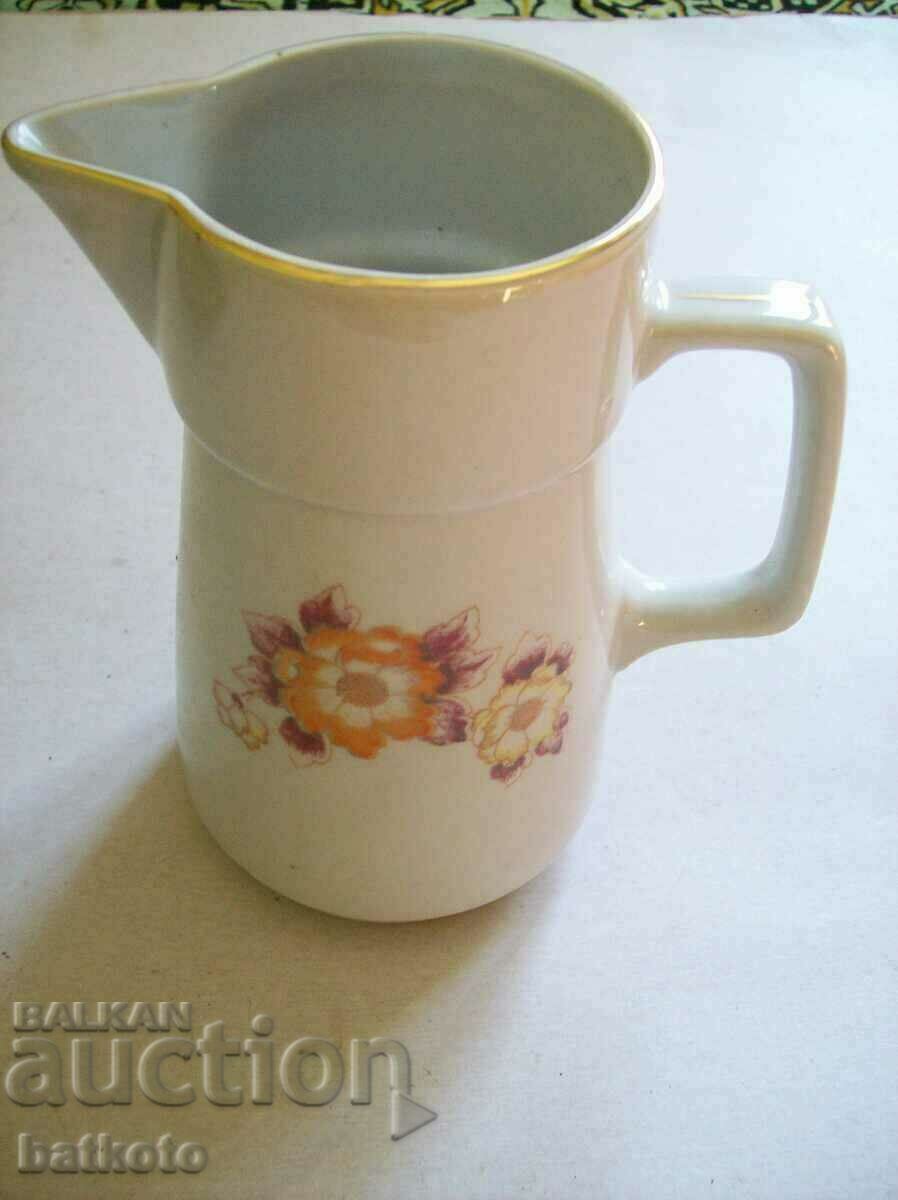 Personal item - Bulgarian porcelain jug - early social. with price 10.00 BGN | € 5.11 Personal item - Bulgarian porcelain jug - early social. with price 10.00 BGN | € 5.11