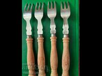 Knives and Forks - Petko Denev