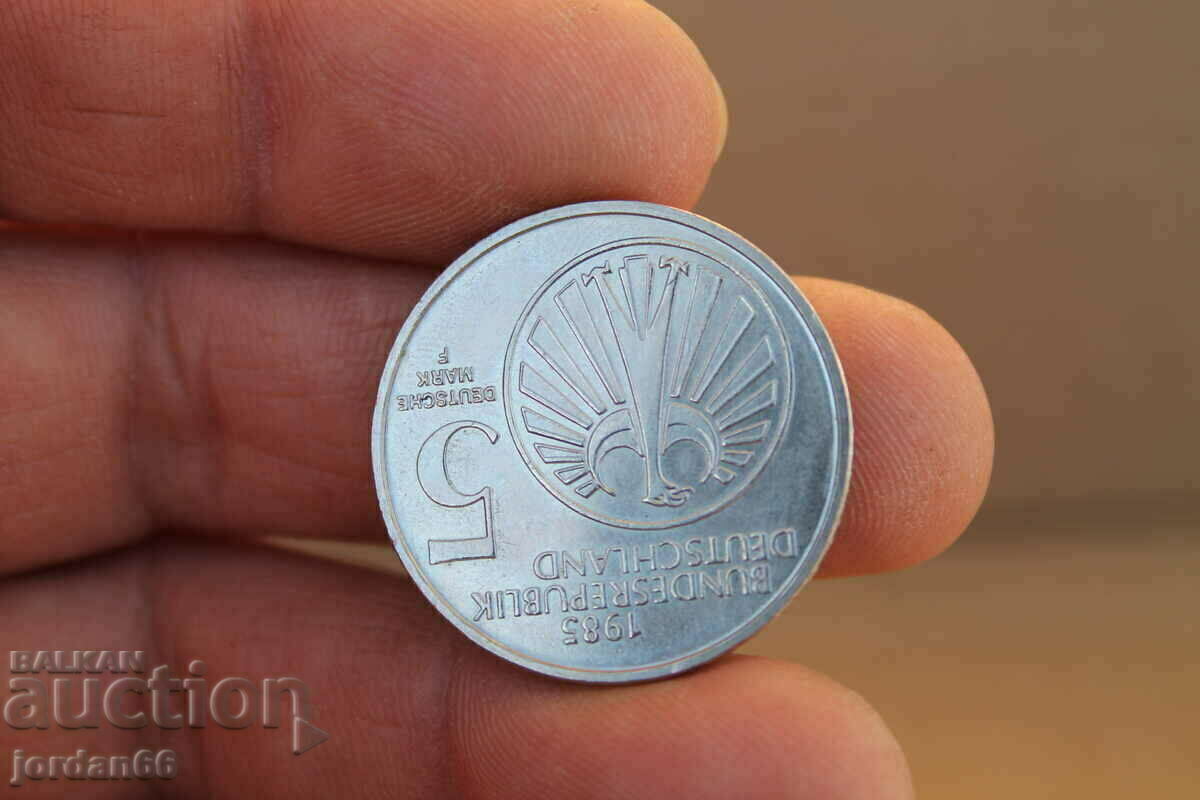 Coin of /5/ Deutsche mark