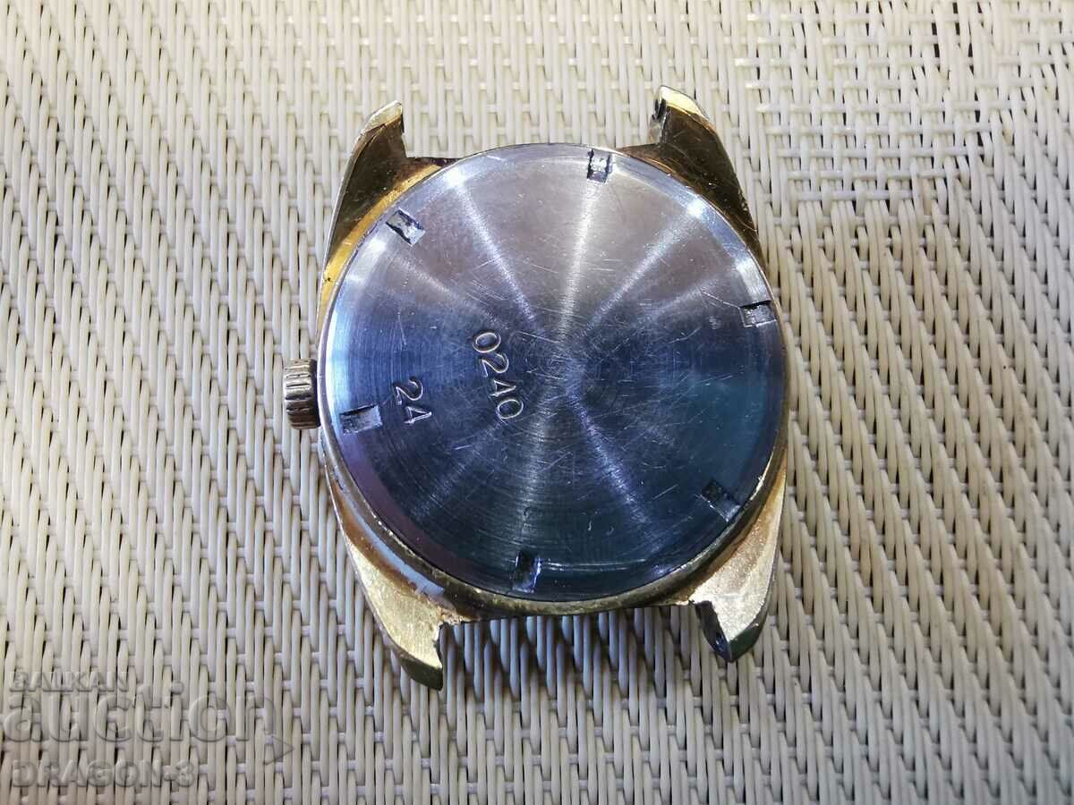 Auction  GOLDEN PRATINA