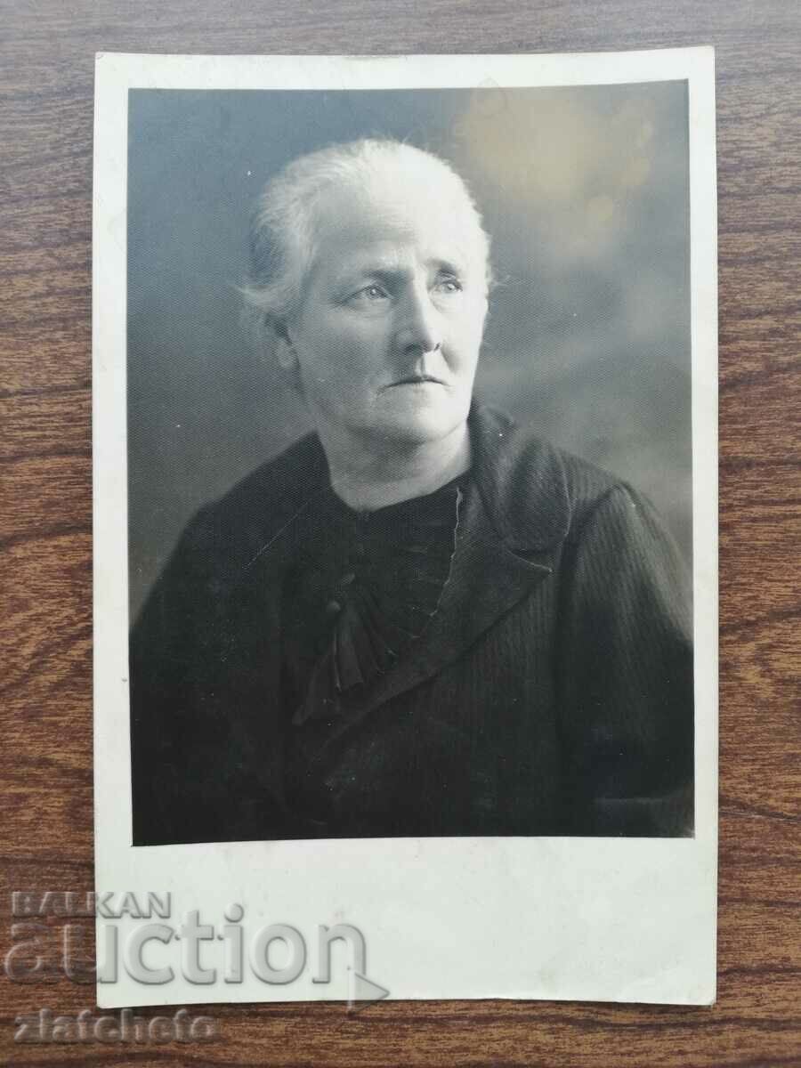 Old photo Kingdom of Bulgaria - old woman Kazanlak