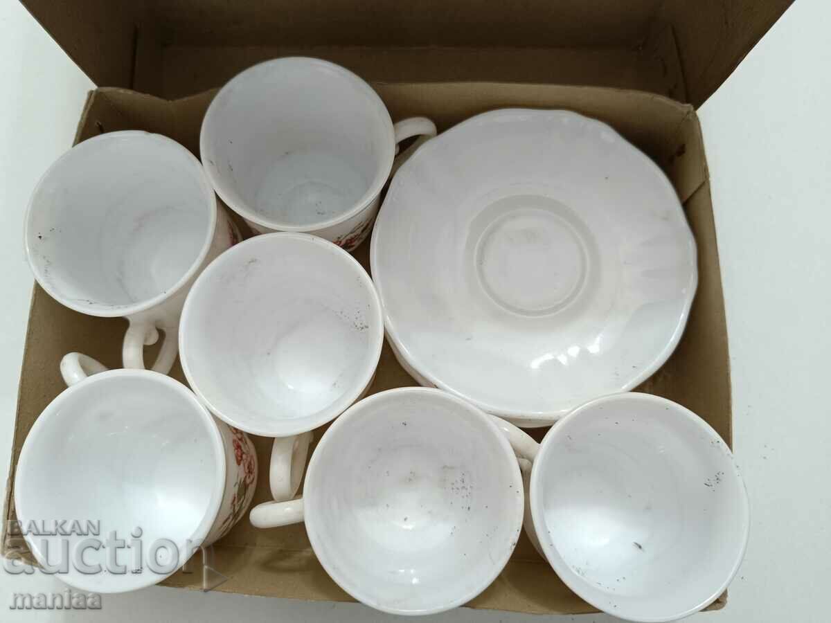 French arcopal coffee service with price 60.00 BGN | € 30.68 French arcopal coffee service with price 60.00 BGN | € 30.68
