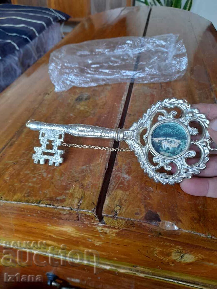 Auction Old souvenir key Auction Old souvenir key