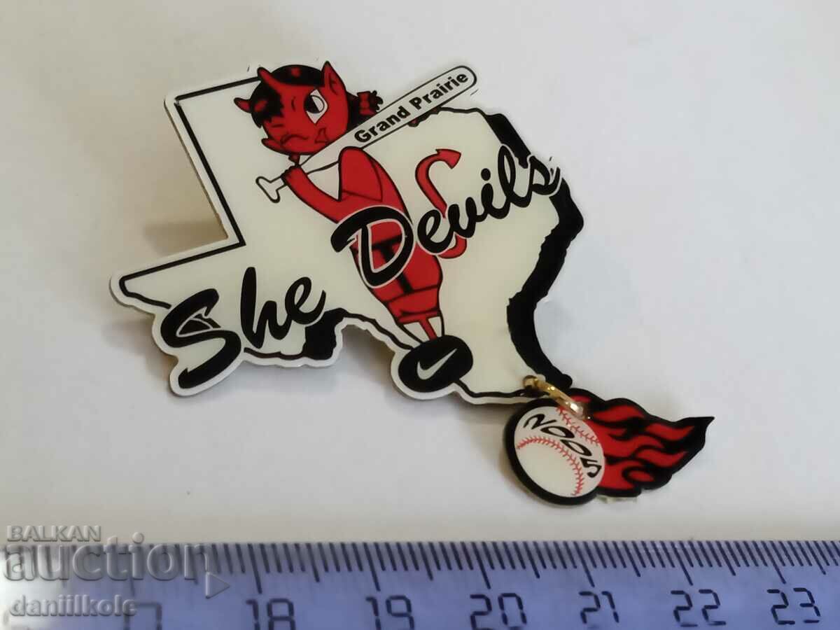 Auction *$*Y*$* USA BADGE PIN BASEBALL SOFTBALL - SUPER - RRR *$*Y*$* Auction *$*Y*$* USA BADGE PIN BASEBALL SOFTBALL - SUPER - RRR *$*Y*$*