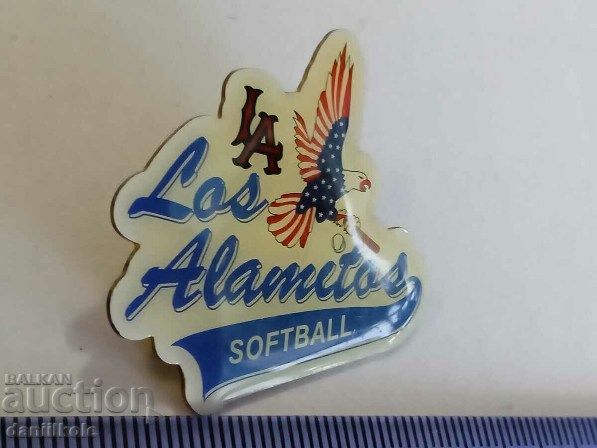 Auction  *$*Y*$* USA BADGE PIN BASEBALL SOFTBALL - SUPER - RRR *$*Y*$*